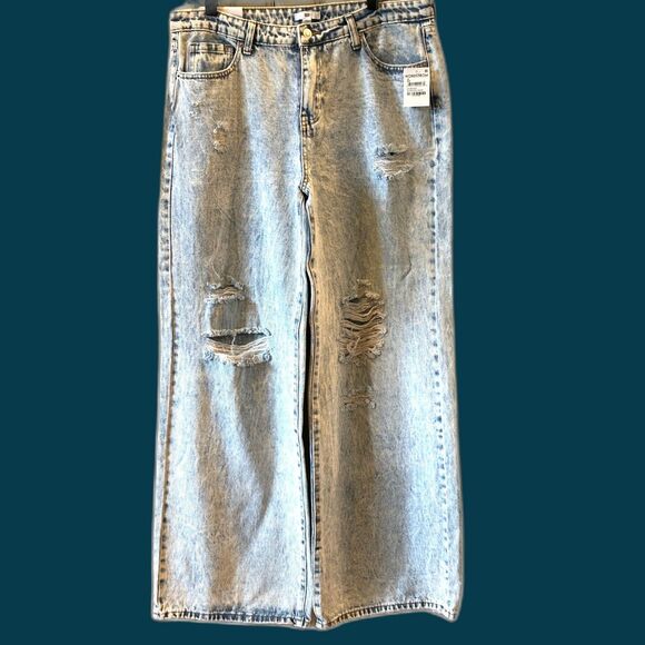 Be Responsible (BR) Wide-leg, Bleach-washed Distressed Jeans - NWT - Size 33 - Picture 1 of 11